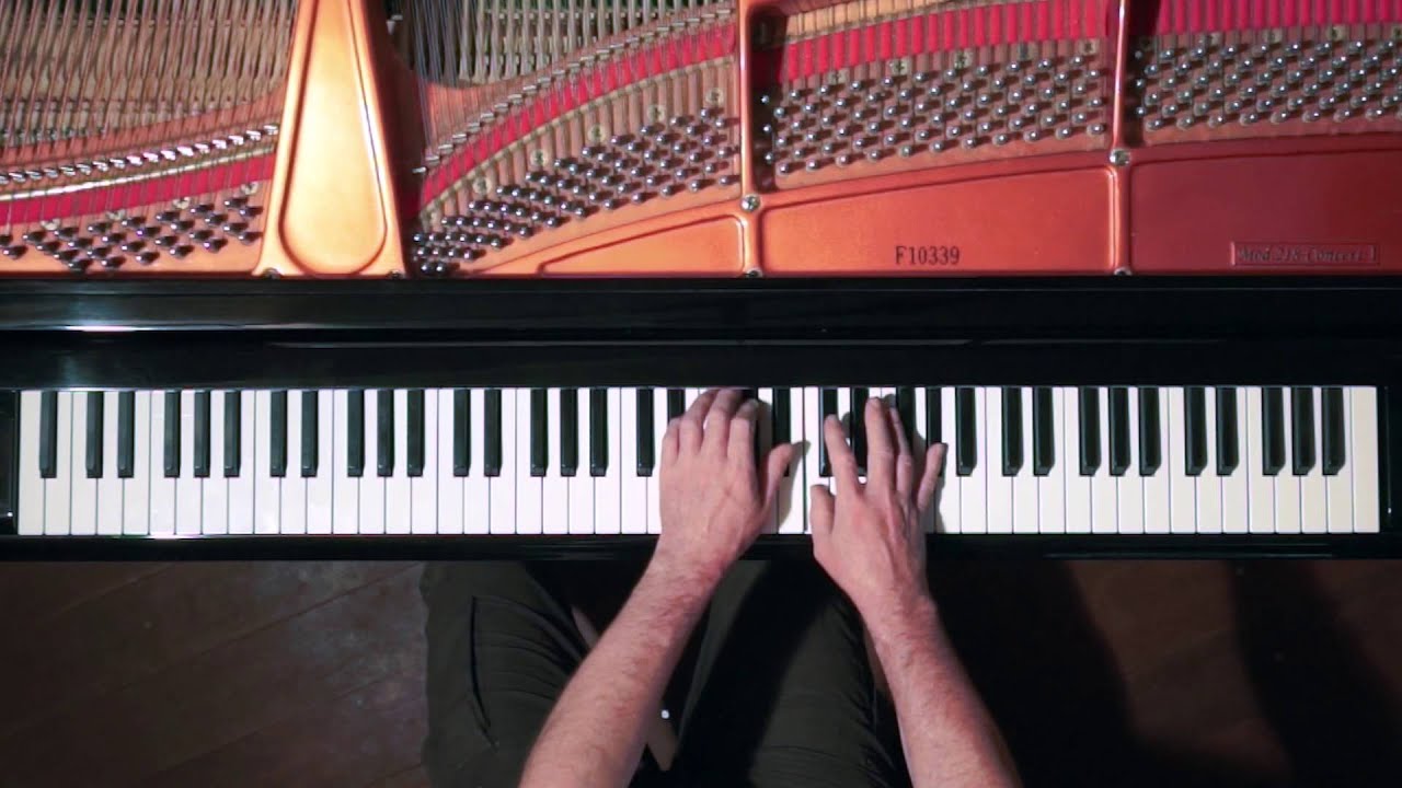 Bach Sinfonia No.2 - P. Barton, FEURICH Harmonic Pedal piano