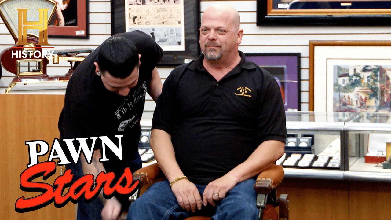 SUPER HIGH PRICE for SUPER OLD Barber Chair (Season 9) | Pawn Stars