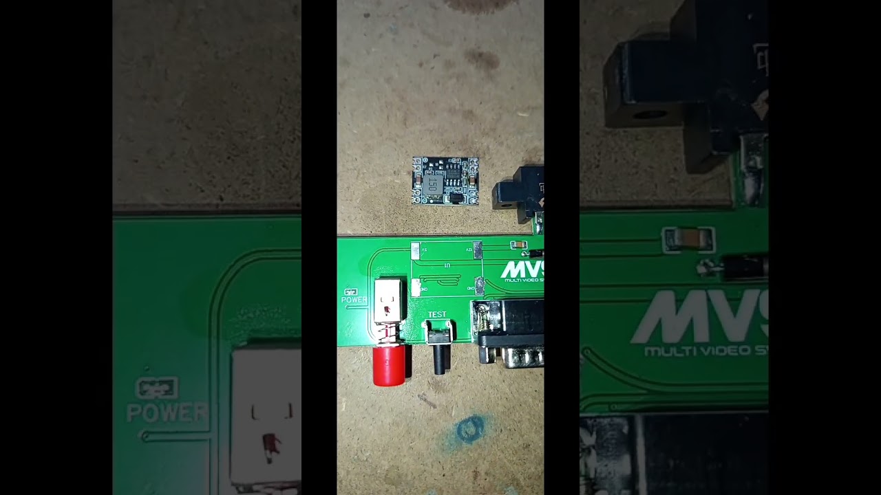 Neo Geo MVS uwaga na zbyt wysokie napięcie na zasilaniu 5v