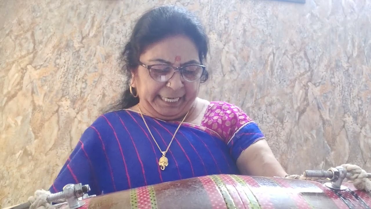 मैं तो फंस गई मकड़ी के जाले में माला धर दाई आले में 🙏🏻🥰 || सत्संगी भजन 🙏🏻 || #shashikbhajan 
