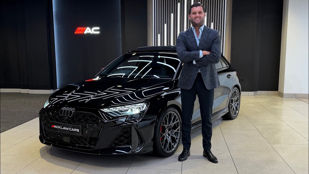 2025 Audi RS3 2.5TFSI Carbon Black Quattro Sportback