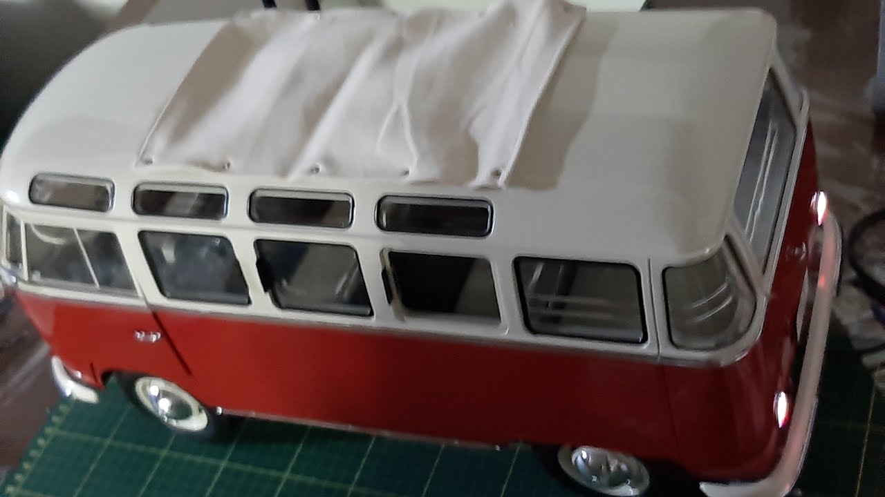 Altaya - VW Samba Bus (Kombi) 1962 - 1:8 - #020 - #034