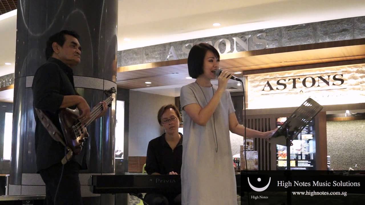 Joanna Dong performs HEY JUDE with The Summertimes Hotshots