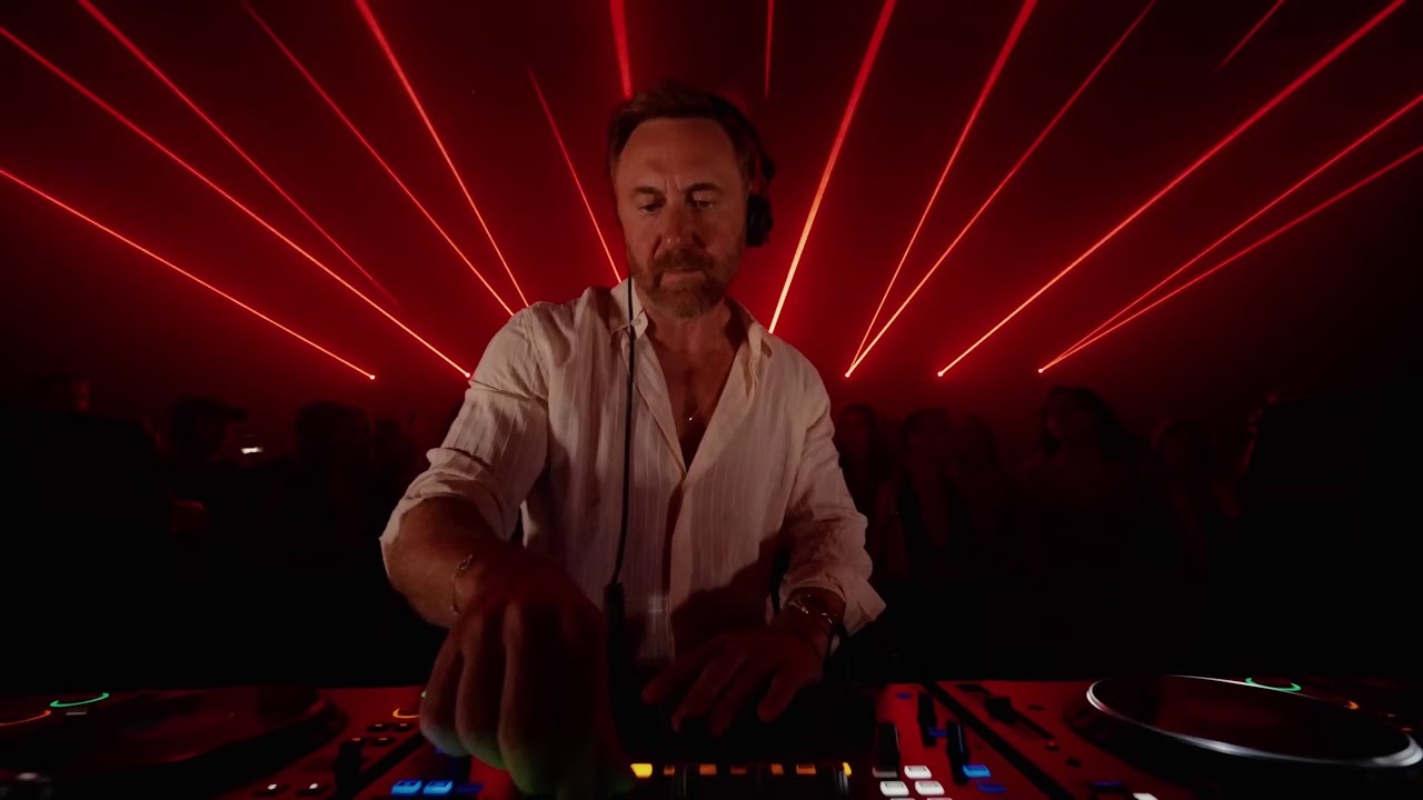 🔥David Guetta🔥Bring The Techno Back To Black