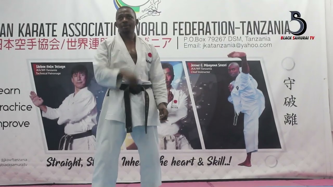 KARATE:CLASS WITH SENSEI LAWRENCE MAPUNDA