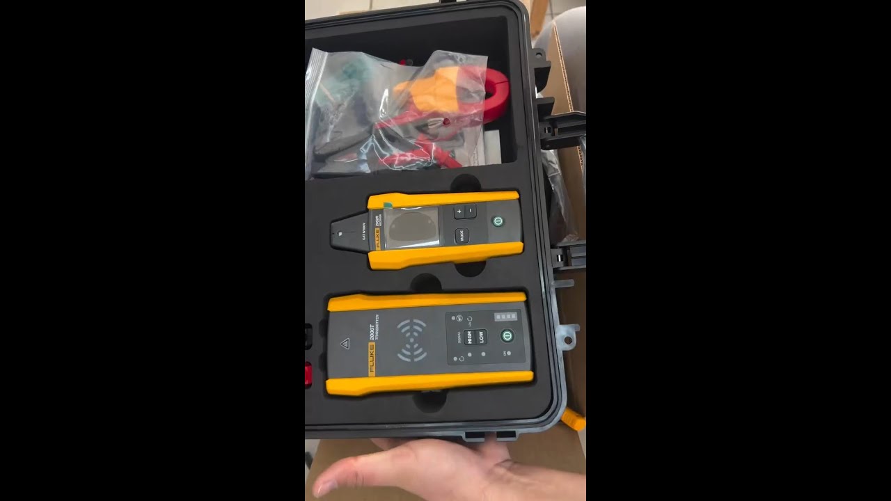 Unboxing Fluke