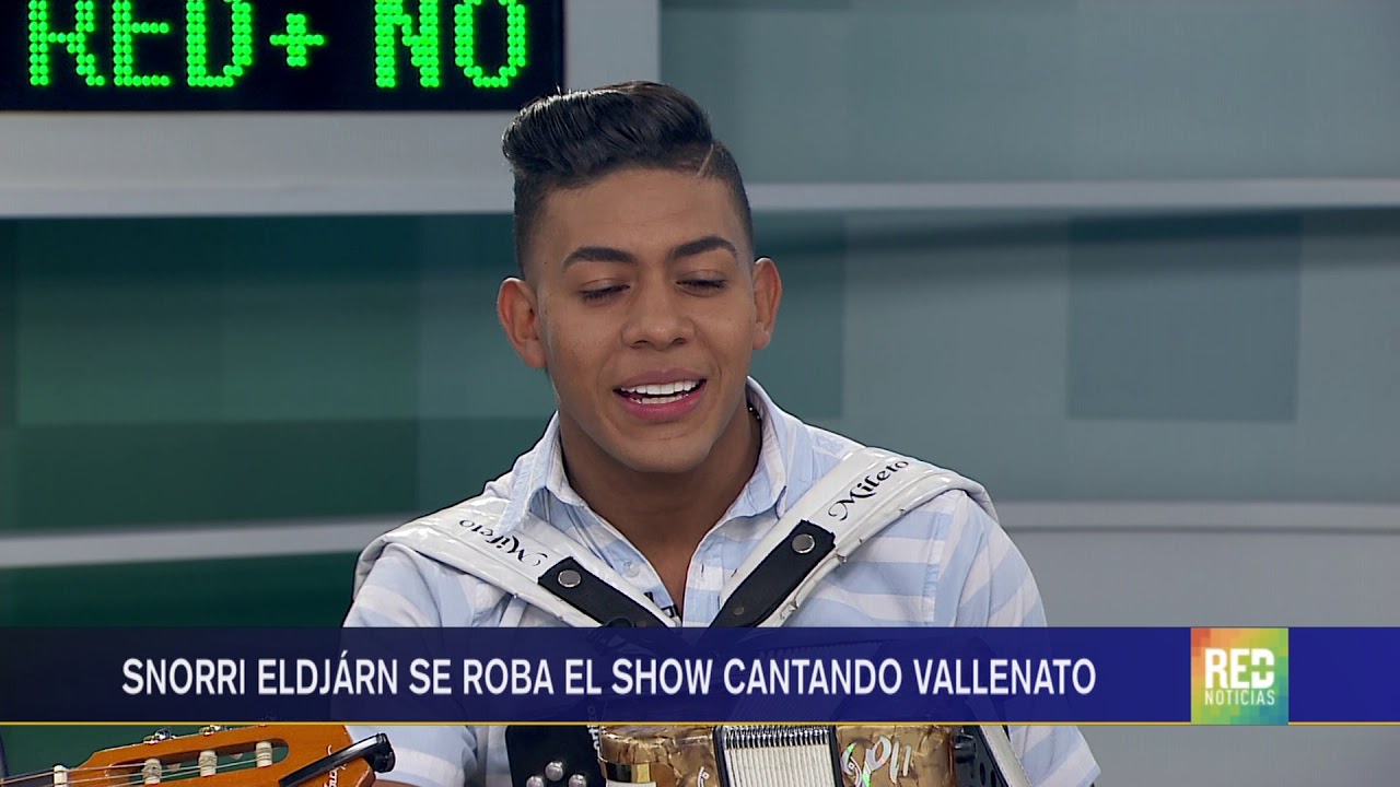 RED+ | Snorri Eldjárn se roba el show cantando vallenato