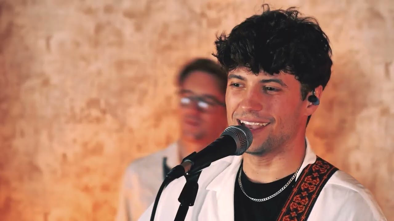 Showreel performed by The Night Lifes | Midlands Acoustic Band