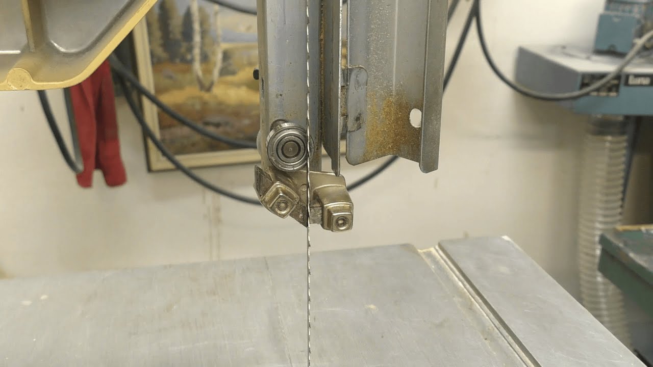 Scheppach HBS 32-vario Bandsaw Blade Change & Blade Guide Adjustments