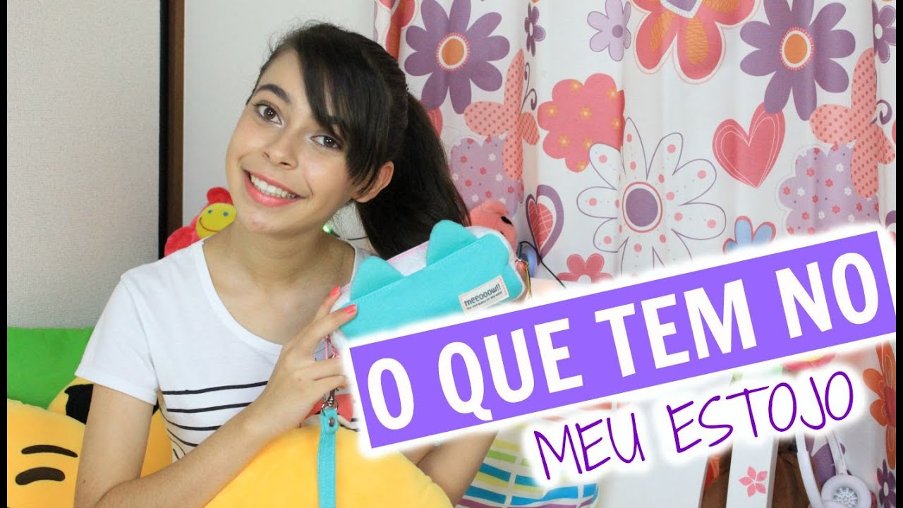 O que tem no meu estojo do japão  | Thais e Thalita Matsura