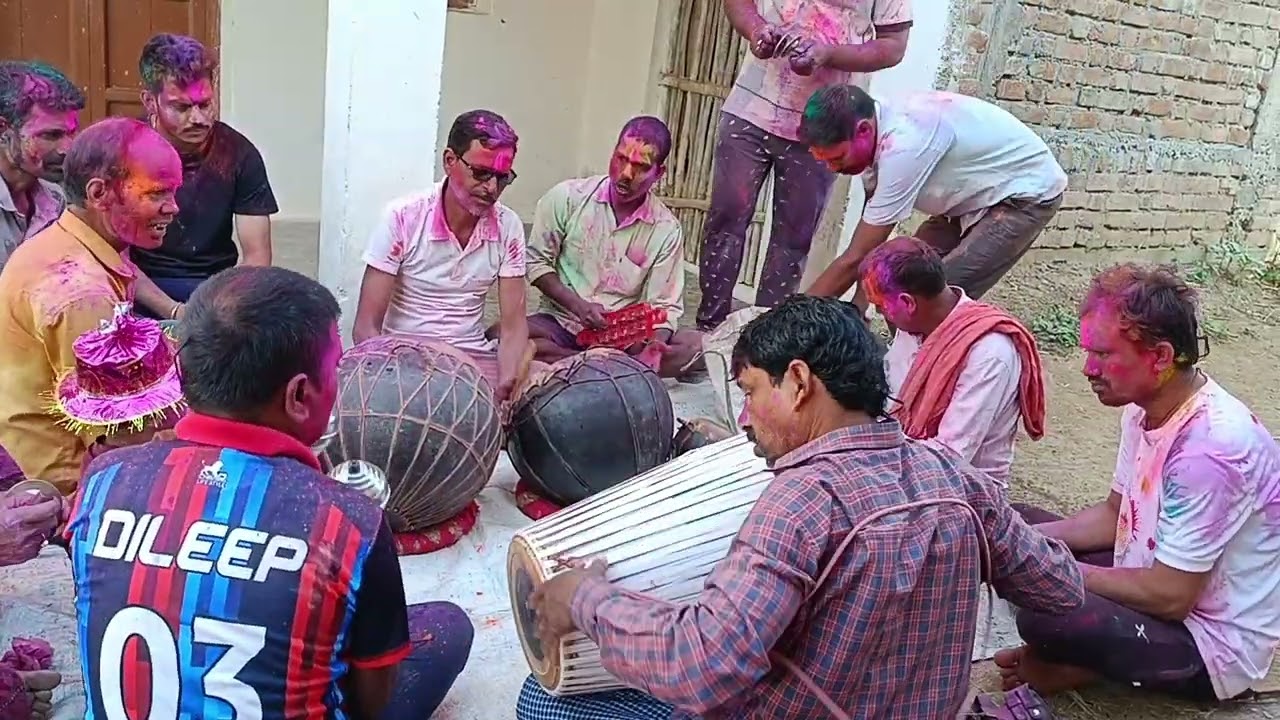 मुड़घुसरी का होली