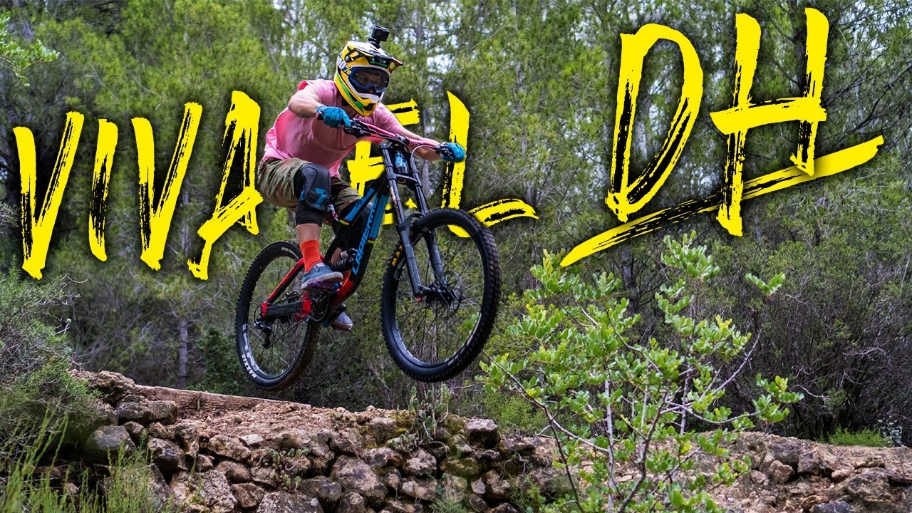 MI PRIMERA VEZ CON UNA BICICLETA DE DESCENSO | Johan Sebastià