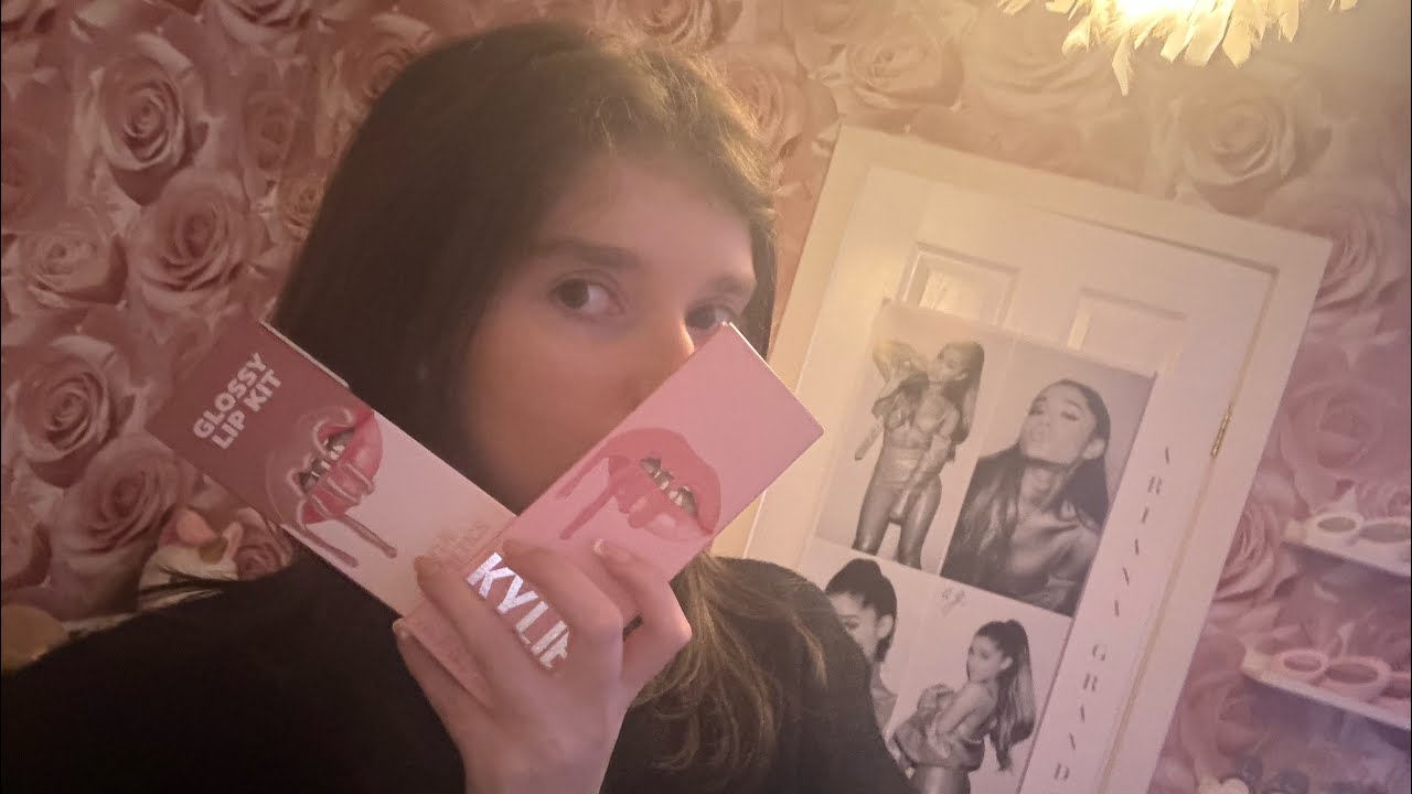 showing you guys my new products :)💗#makeup #kyliecosmetics 