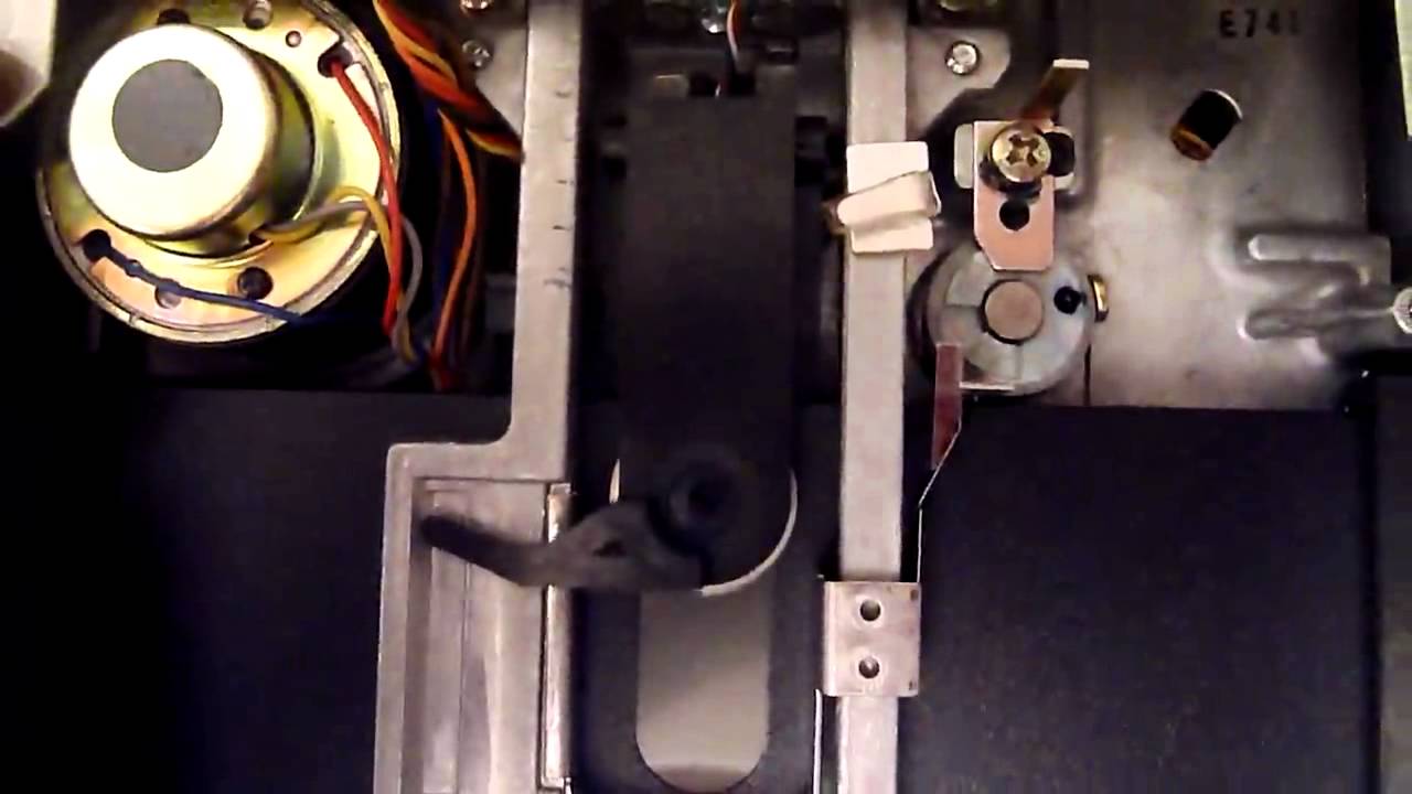 Apple II Cracking Senses VI - One-on-One