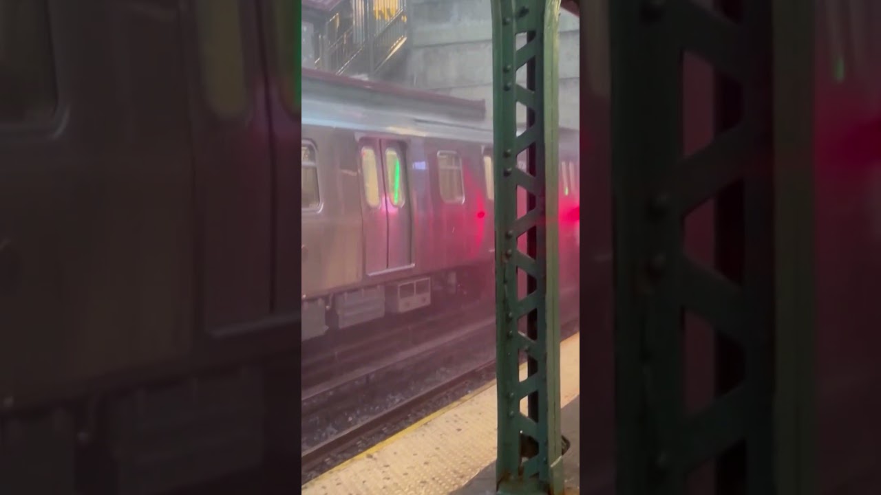 Heavy Rain Nails NYC Triggering Devastating Floods and Leaks #shorts