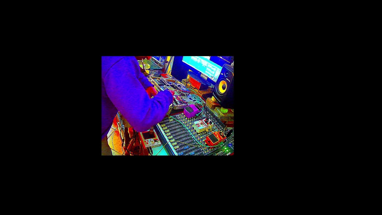 Tekno Tribe Dawless volca korg and family