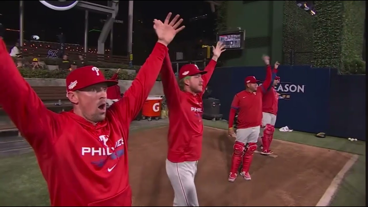 Take me back to when they actually wanted to win #itsnotkerkeringsfault #phillies #mlb 