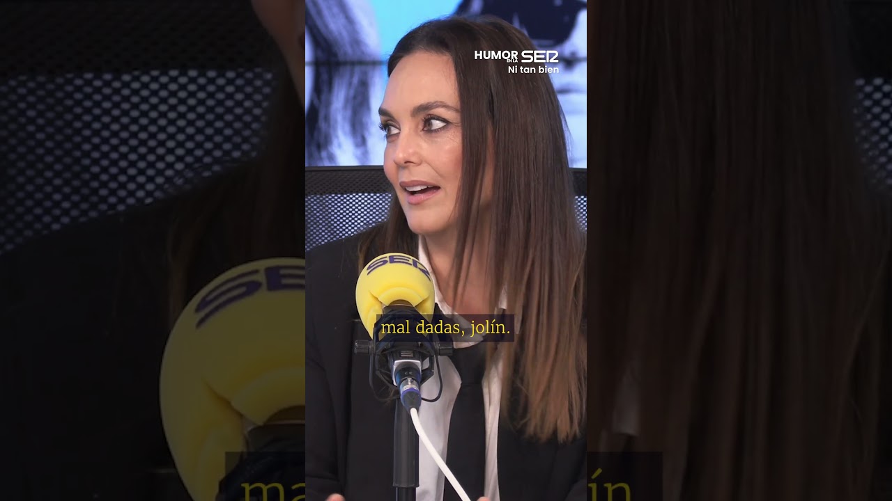 Los prop&oacute;sitos para 2025 de M&oacute;nica Carrillo #nitanbien #humor  #serpodcast #cadenaser #2025