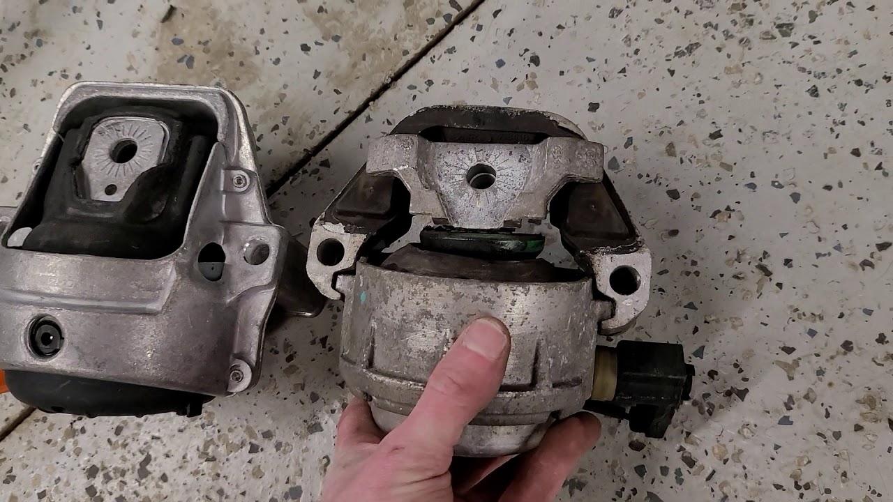 2013 A8L 3.0T 034 Motorsport Engine Mounts. D4 B8 C7 A4 S4 A6 A7 S4 fitment.