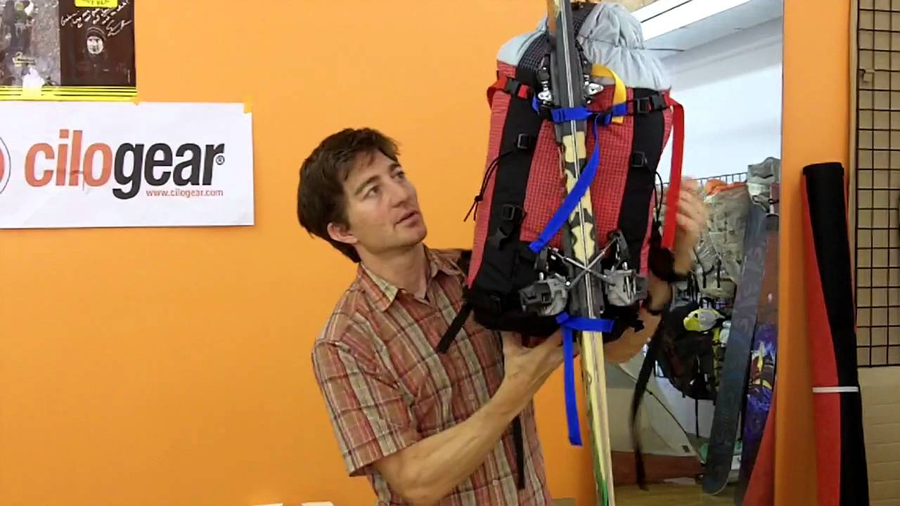 How To Carry Skis: Diagonal Carry & CiloGear