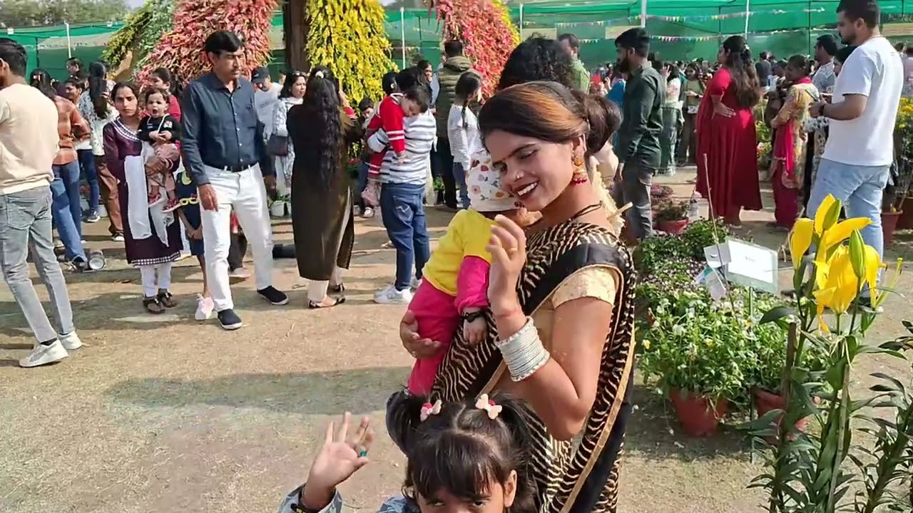 Noida flower show.. next will be held at gr noida dates vedio k end mai mention hai..