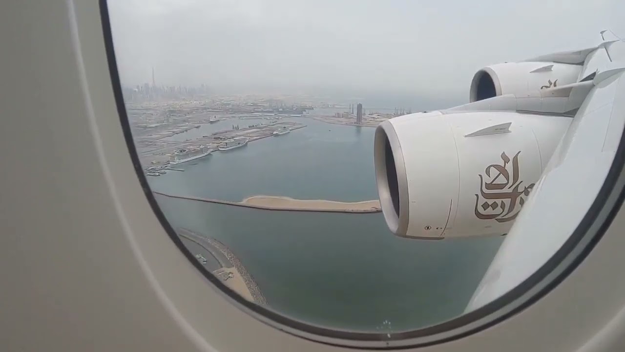 🇺🇲 Beautiful Flight Airbus A380 Flying From Washington Dulles International To Dubai International🛬🛫