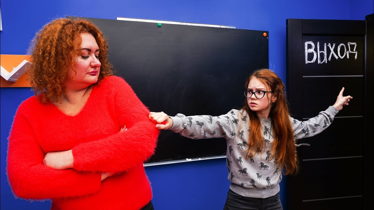 MOM BECAME A SCHOOL DIRECTOR!!! MASHA IS AGAINST!!!