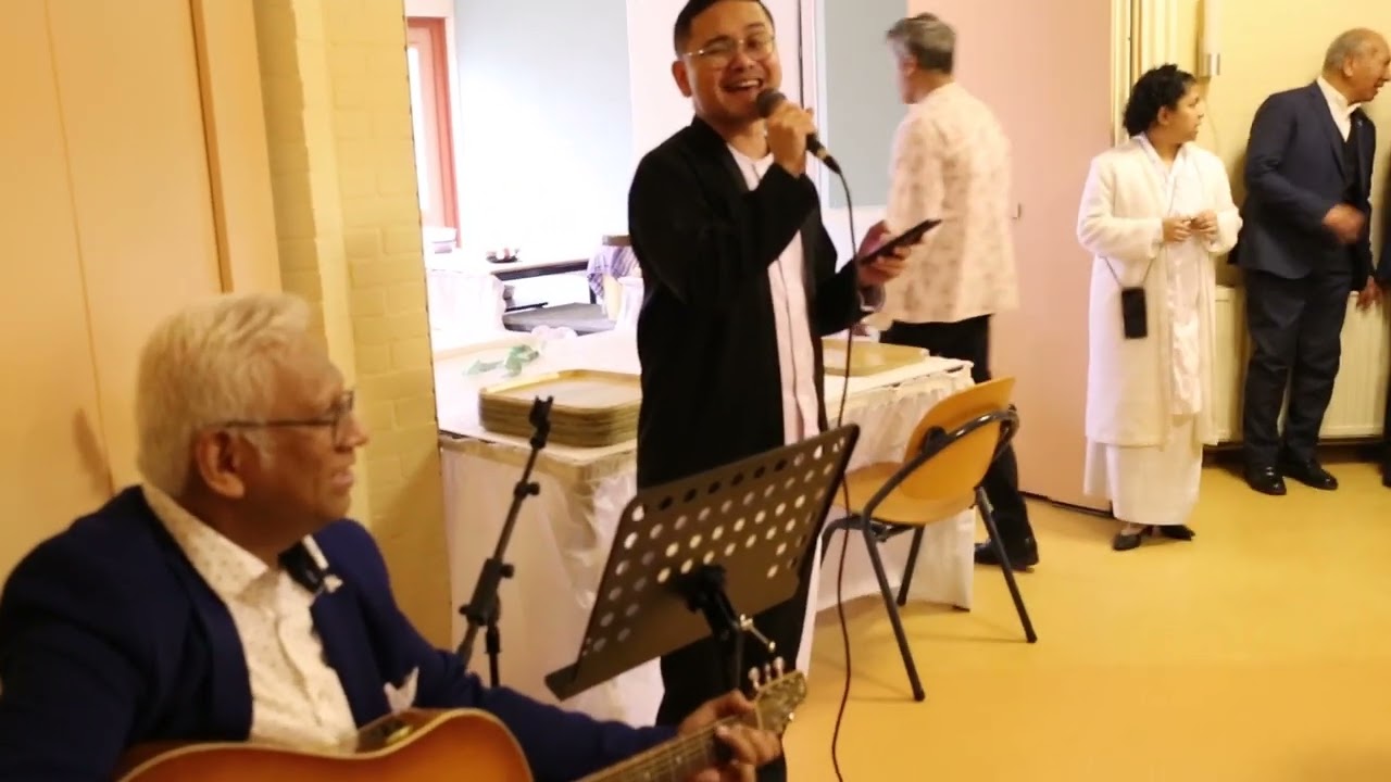 Ds Michael Patawala en Harry Loppies/Buka Tahun Kerdja GIM 13-01-2024 Lunteren bij Stichting Ana Upu
