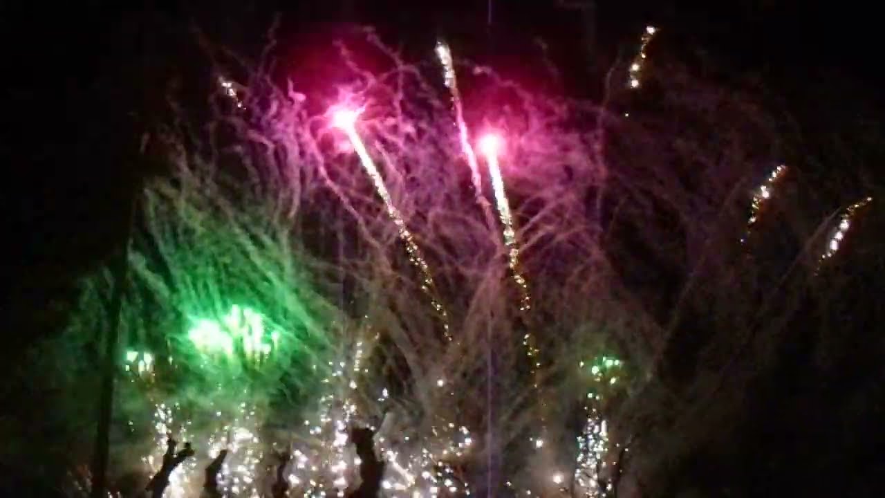 CASTILLO DE FUEGOS ARTIFICIALES, 3-02-2025  SAN BLAI EN BORRIANA. DISPARA PIROTECNIA MARTÍ