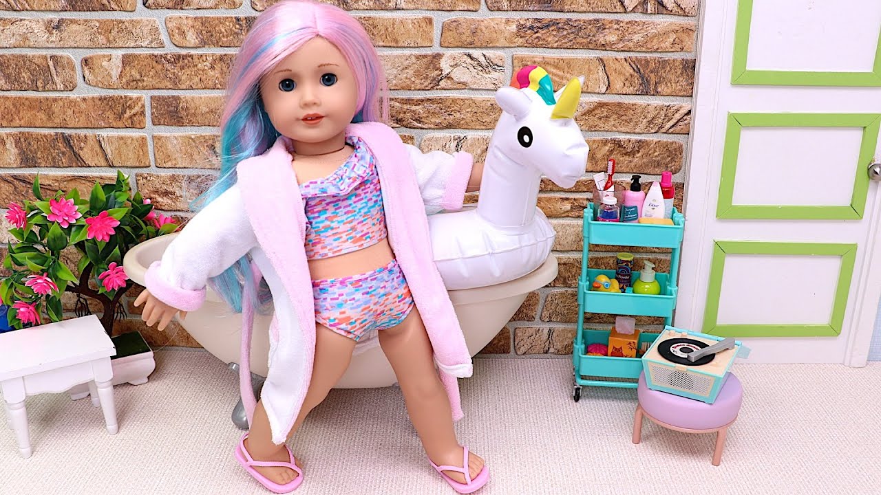 Bubbly Bath Time Adventure! Play Dolls 40min bathroom routine stories