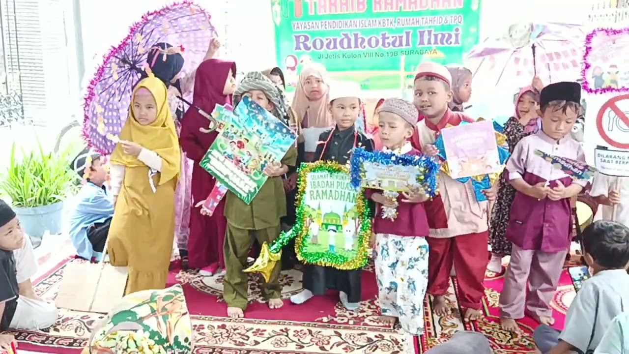 Pawai sambut Ramadhan 1447 H/ 2026 M | Tampilan Fashion Show Spesial Pesan Ramadhan 