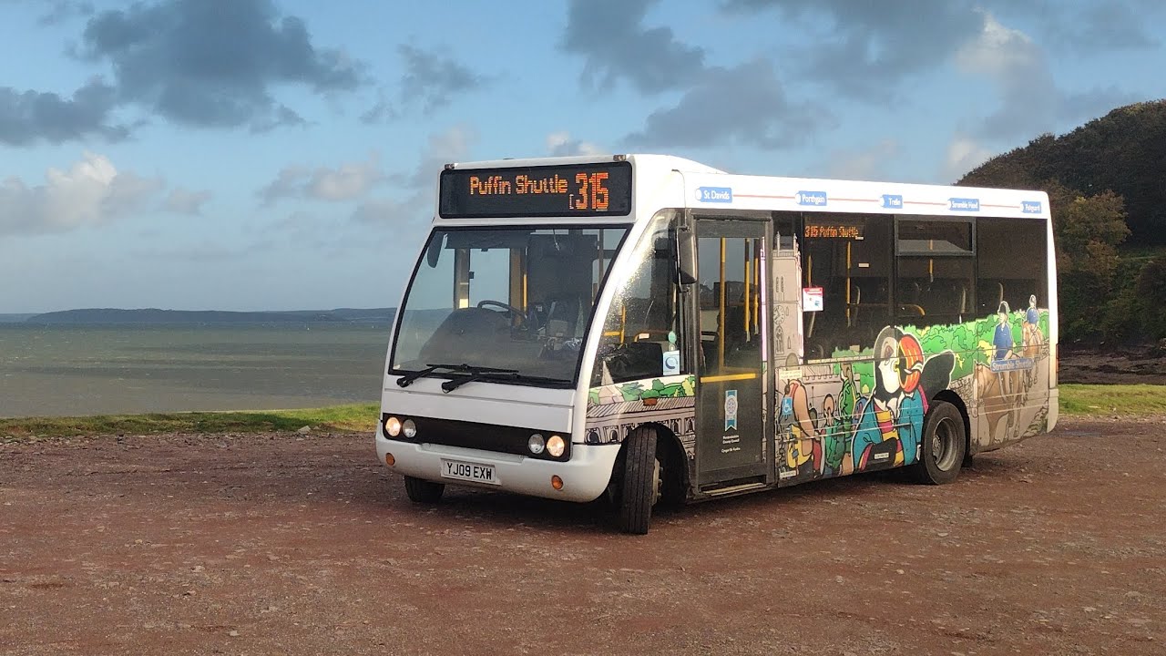 Optare Solo M710SE YJ09 EXW (Strumble Shuttle)