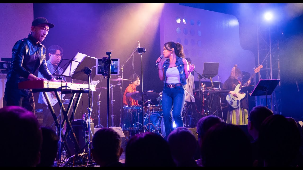 Whitney Houston - I Wanna Dance With Somebody (Live Cover) - YOYOKA Solo Concert in Japan