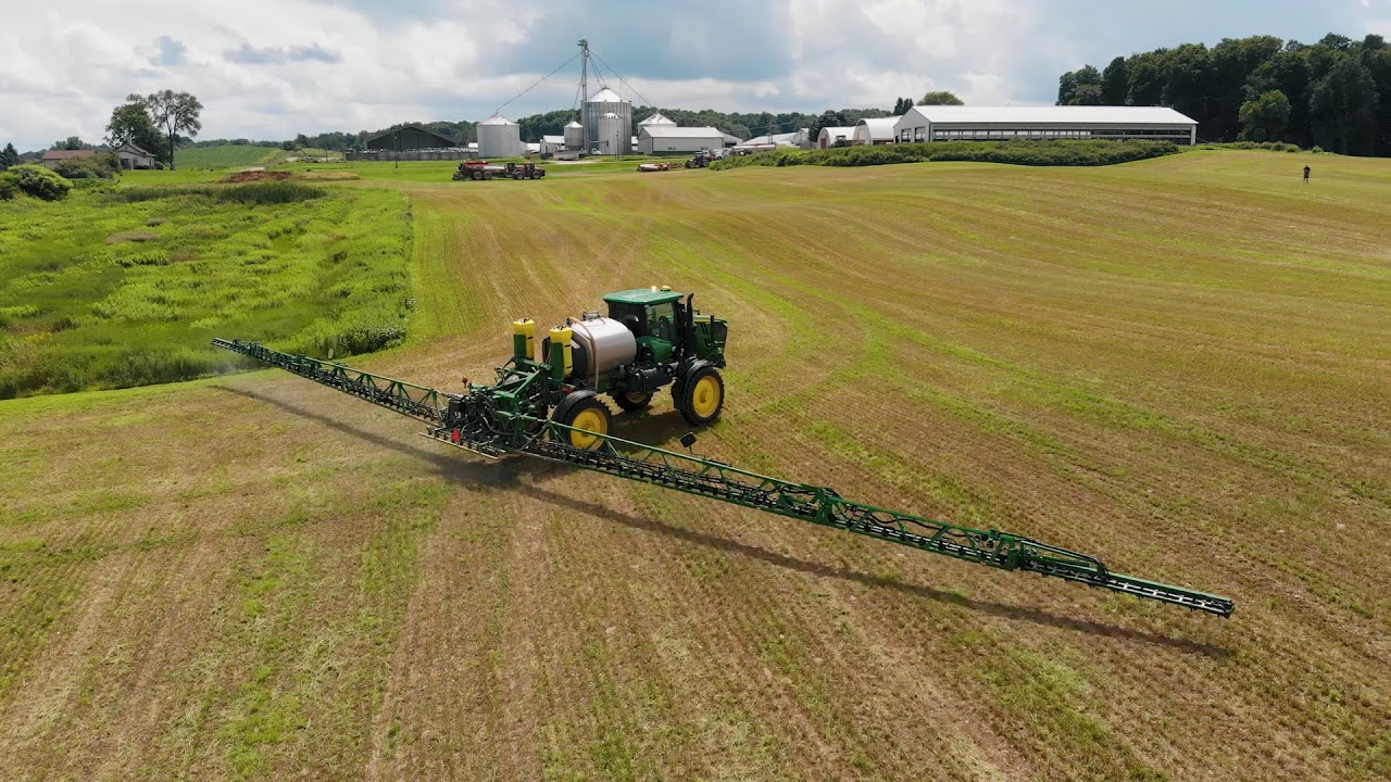 T&S Crop Services | Who we are