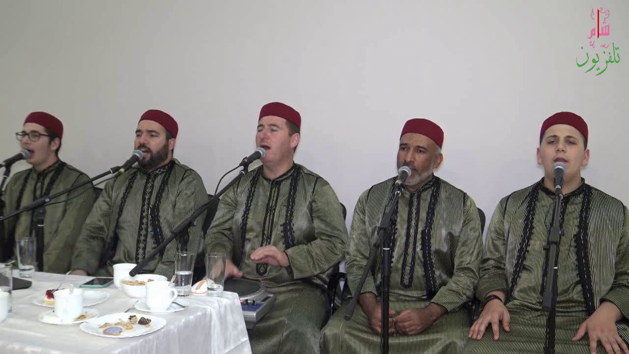 اللهم صلِّ على المصطفى . أجمل ماأنشدت فرقة راحة القلوب والأرواح مع الجمهور المغربي