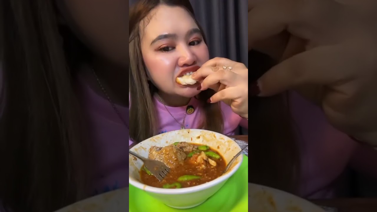 Ngiler banget‼️Mukbang bakso enak ala ratu cabe🤤🔥