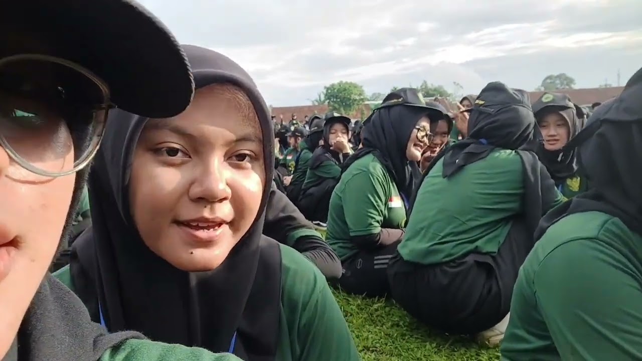 cerita seruuu aku harii iniiii