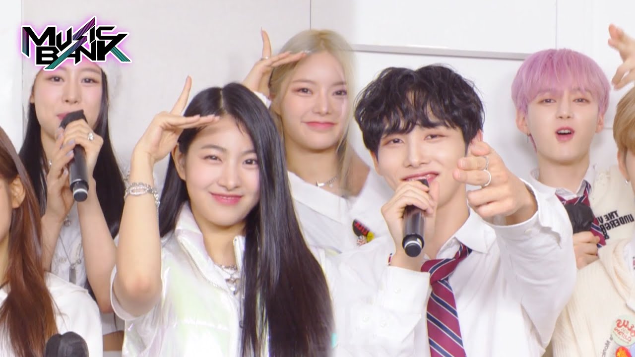 (Interview) Interview with AIMERS and FIFTY FIFTY [Music Bank] | KBS WORLD TV 221125