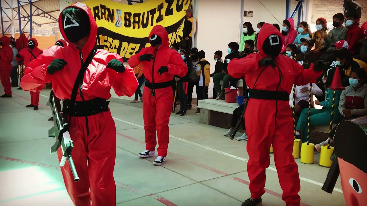 Baile El Juego del Calamar - Promoción 2021 Colegio 