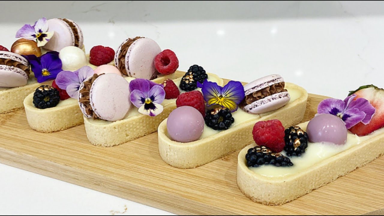 How to make fruit tarts | Cake decorating tutorials | Sugarella Sweets