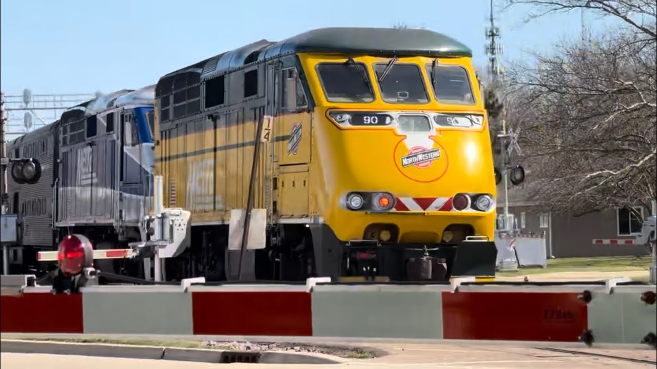 West Chicago and Route 59 Railfanning