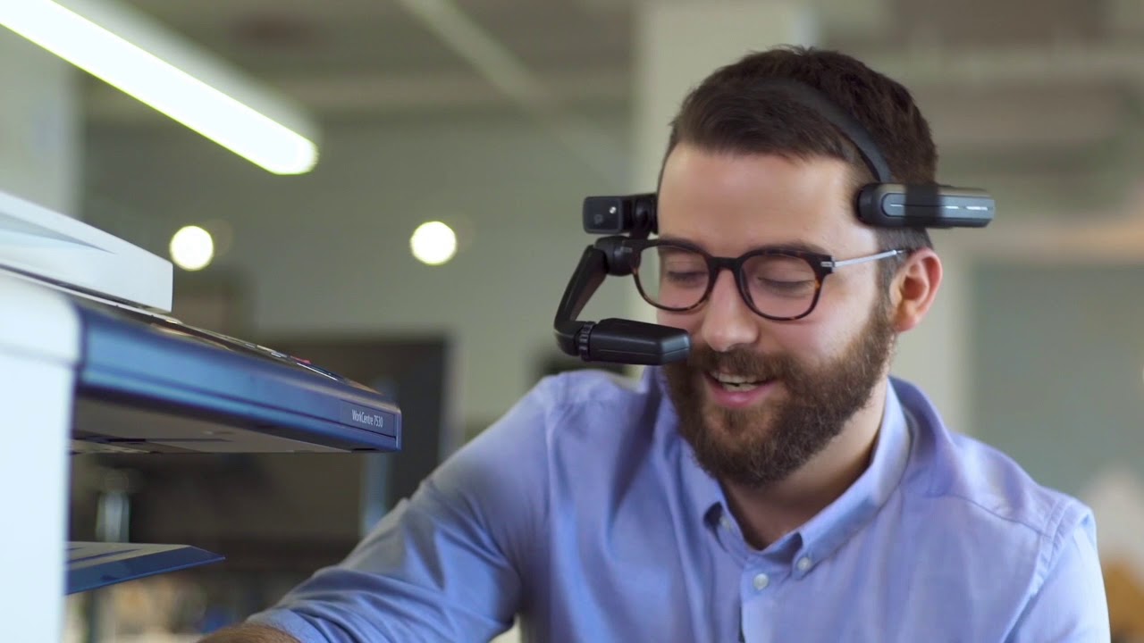 Remote Assistance with Smart Glasses - Blitzz Remote Support