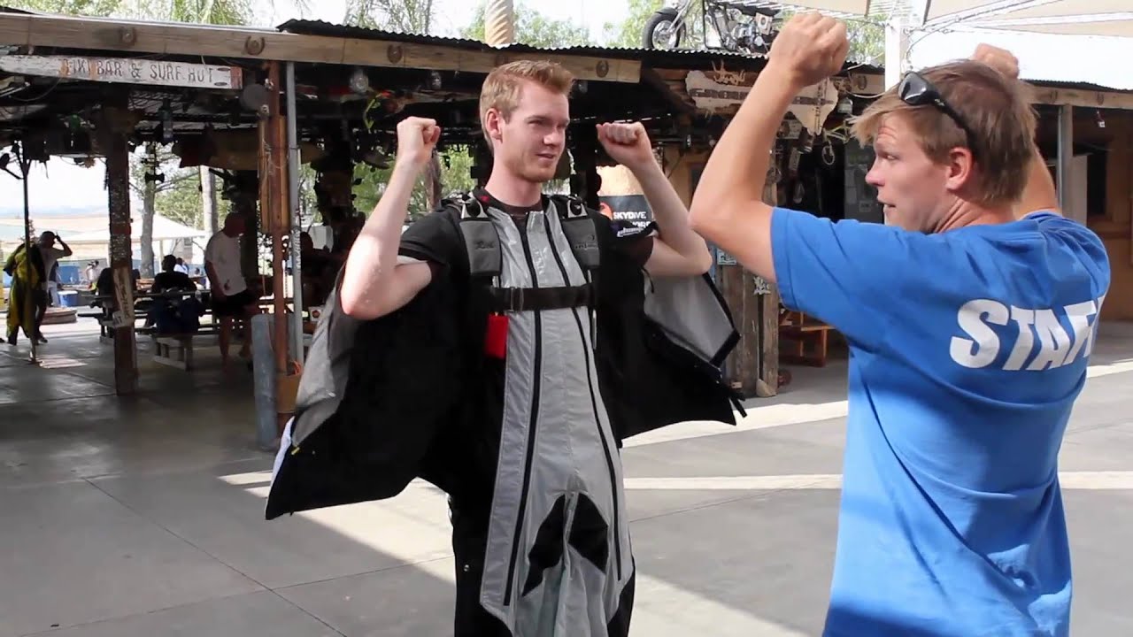 Exploring the Sky - Wingsuit First Flight Course