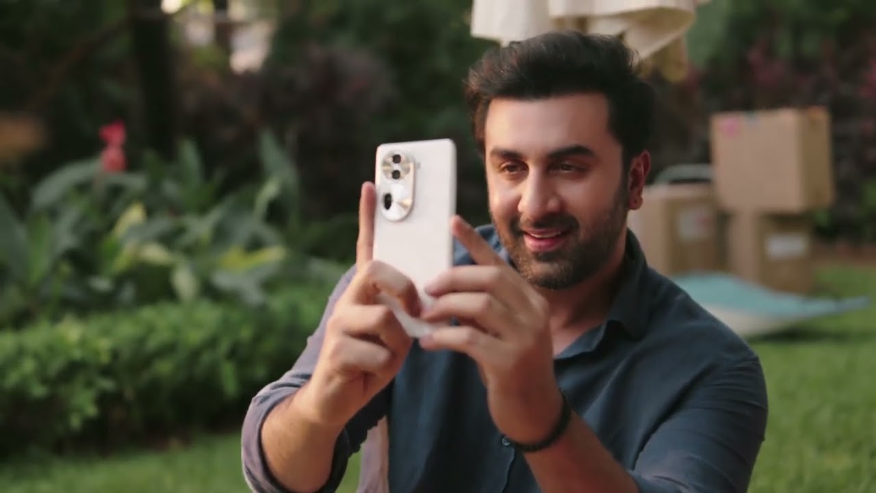 OPPO: Wake up Sid. Director's cut: //Sid wakes up in Goa//