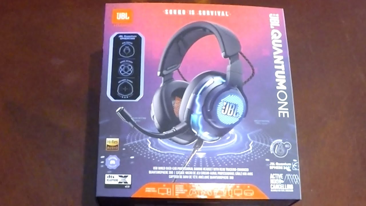 JBL Quantum One Unboxing