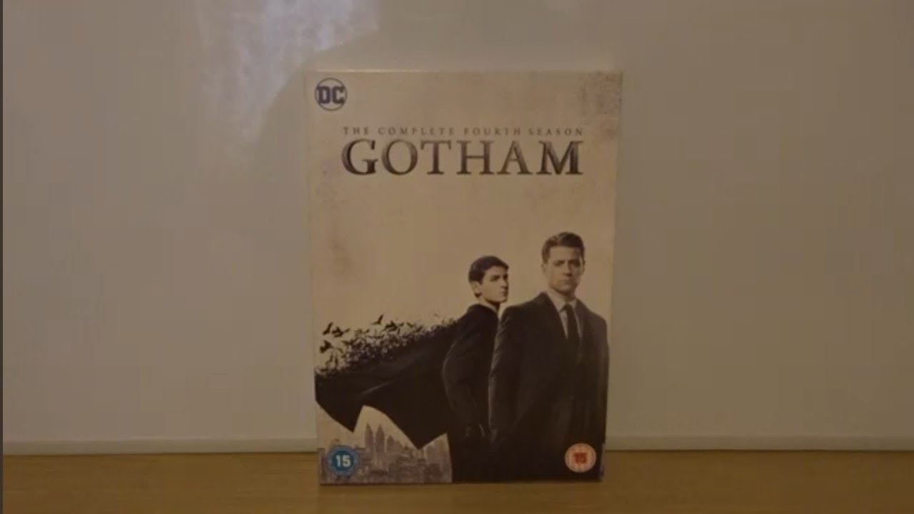 Распаковка DVD-диска 4-го сезона сериала «Готэм» (Великобритания).