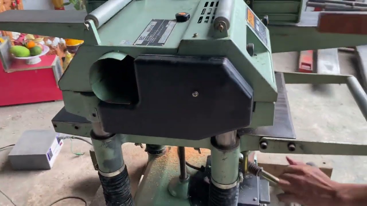 Bào thẩm cuốn mini Hitachi P100FD1 3 dao / LH 0929.924.924