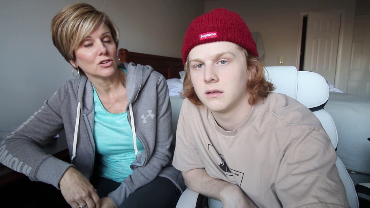 Mom reacts? & Why I pay my Mom..