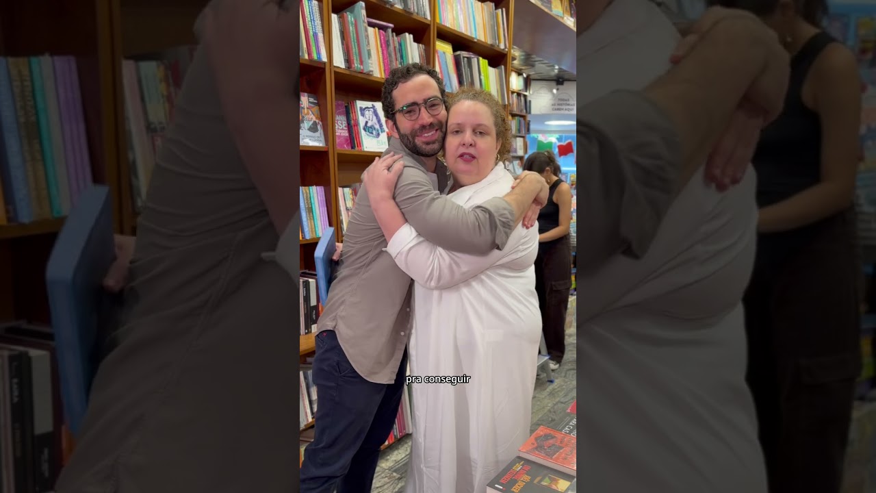 Na Livraria com Socorro Acioli | Pedro Pac&iacute;fico