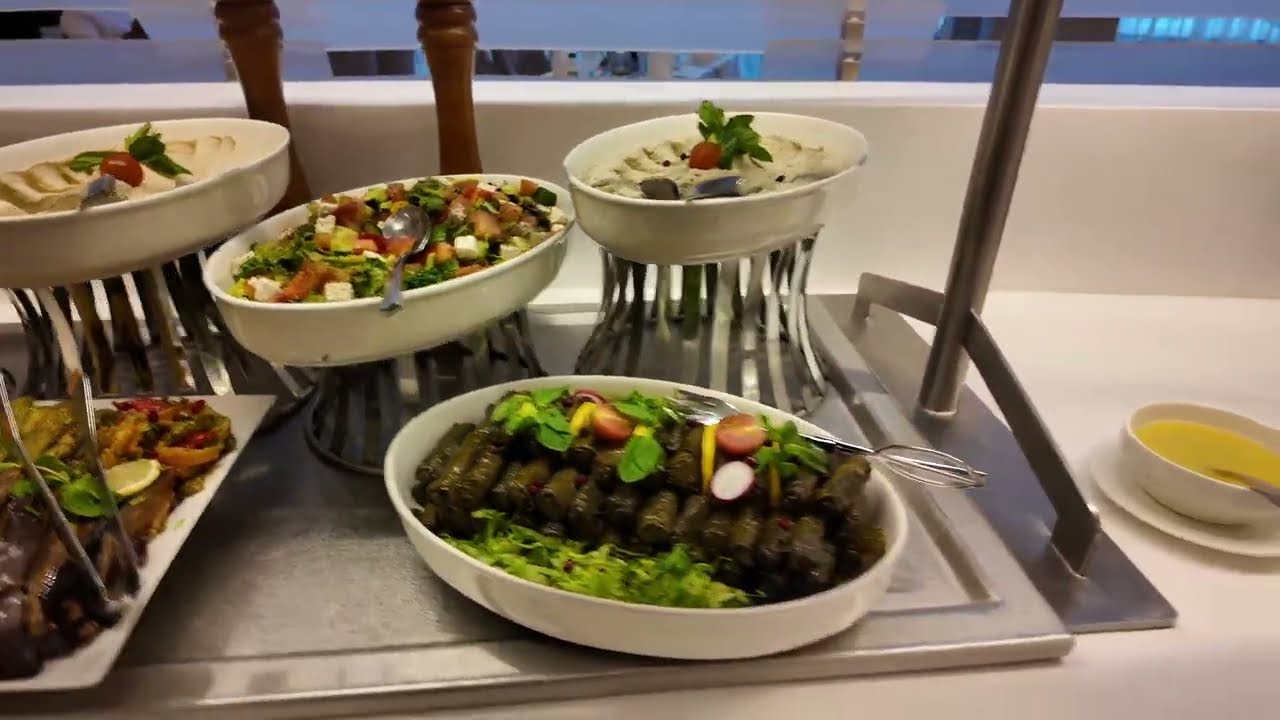 Radisson Blu Hotel, Jeddah Al Salam - Breakfast and Dinner
